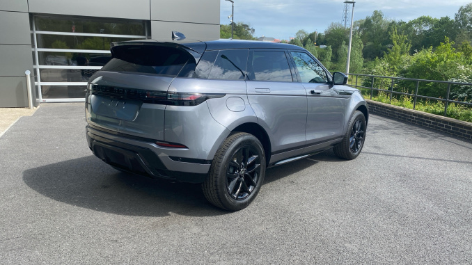 Land Rover Range Rover Evoque 1.5 P270e Dynamic SE 5dr Auto Hatchback - Image 25